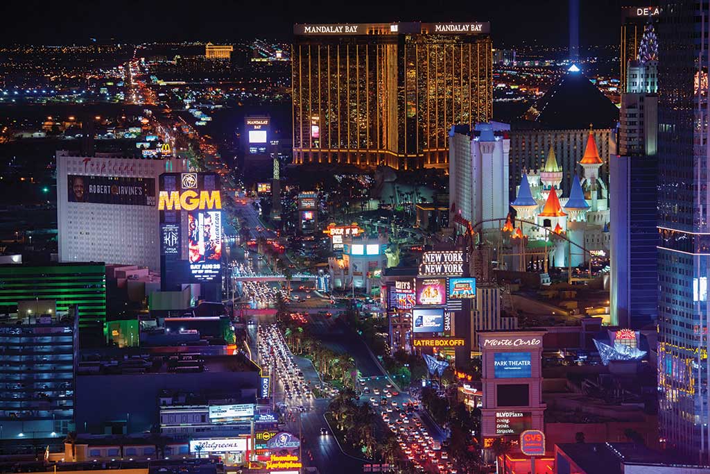 Eiffel-Tower-view-2-credit-Sam-Morris-Las-Vegas-News-Bureau